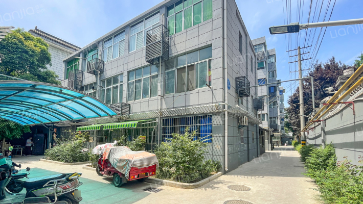 西七路203号外景图