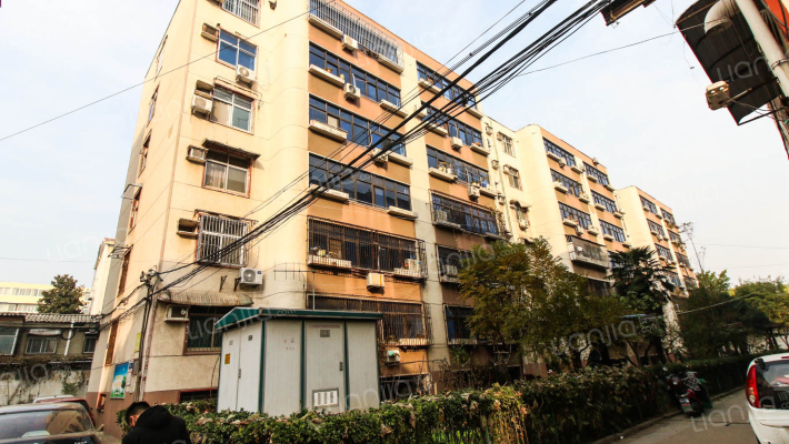 许昌市保险公司外景图