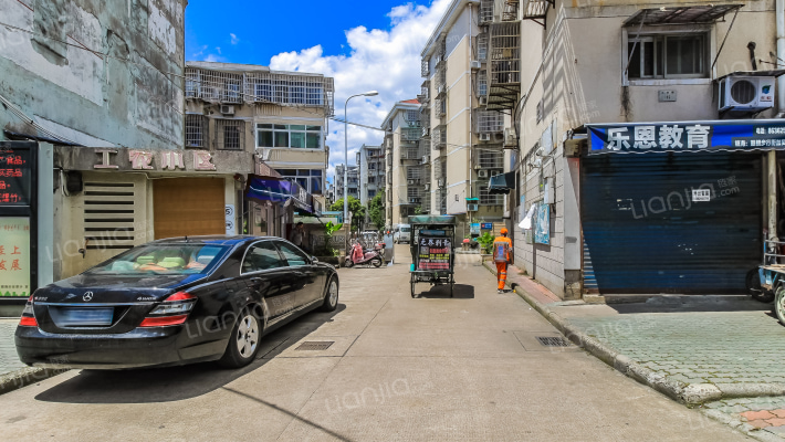 工农小区外景图