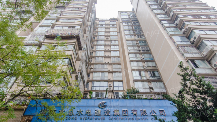 天泽大厦外景图