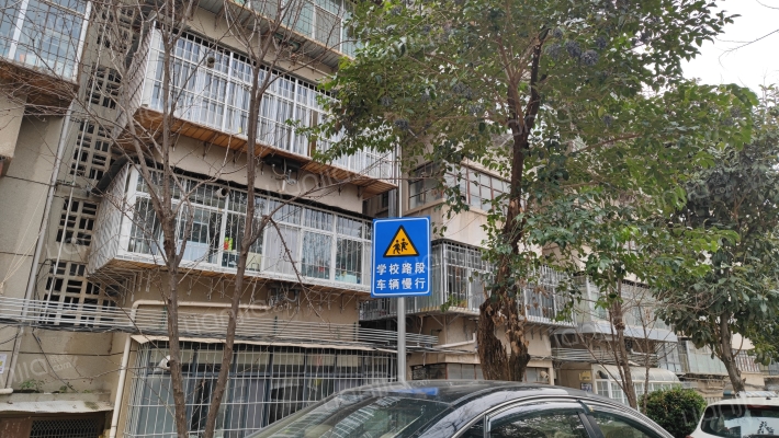 云南汽车厂小山生活片区外景图