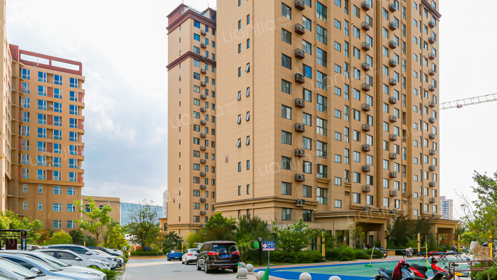 文姬和园外景图