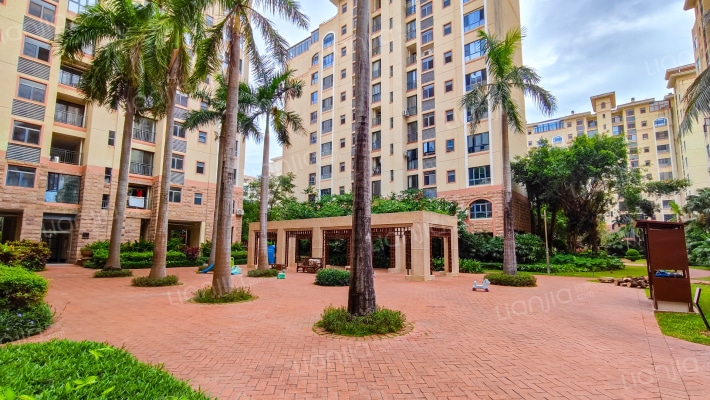 半岛蓝湾外景图