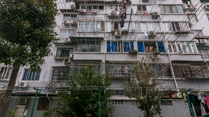 岭南路50弄外景图