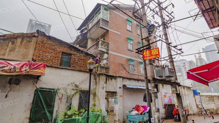 梨花巷15号外景图