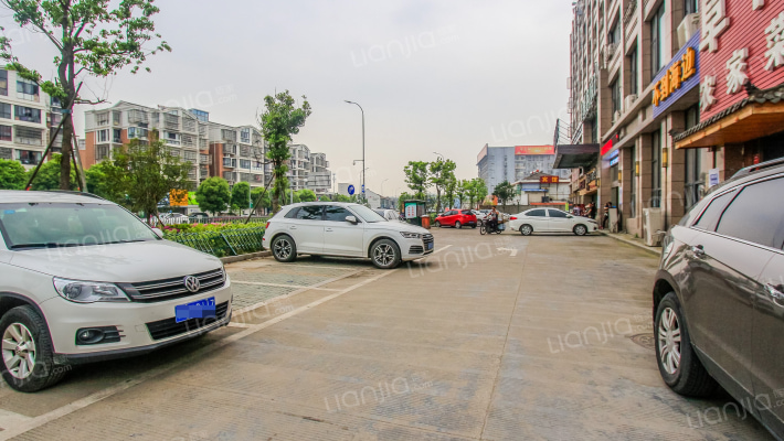 联成公寓外景图