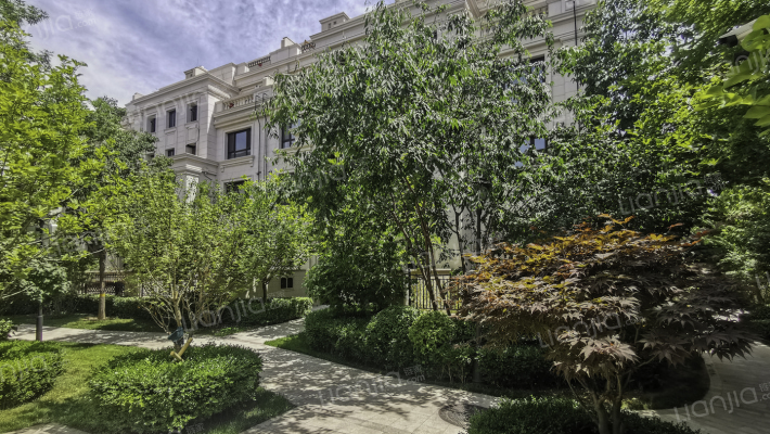 融科千章墅外景图