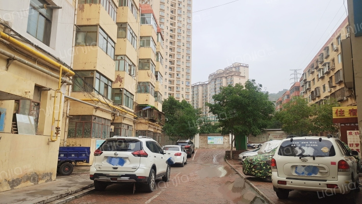 兰州市安宁区深沟石化厂小区外景图