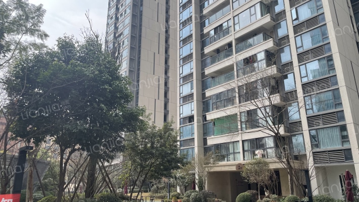 中洲里程外景图