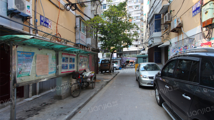 模范马路小区外景图