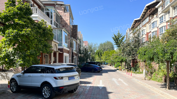 鸿华家园外景图