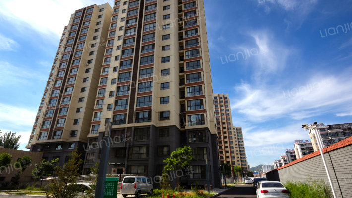 张铁家园南区外景图