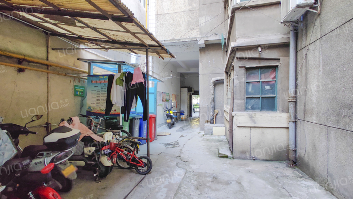 金花北路邮局小区外景图