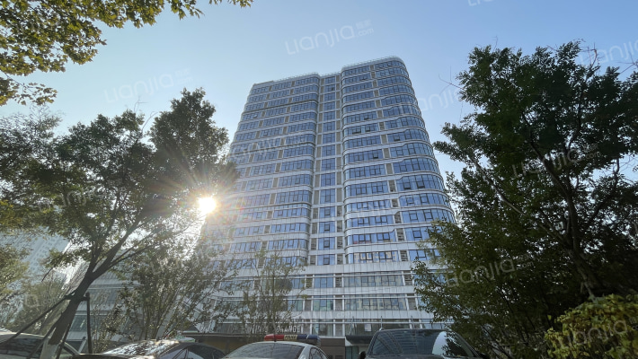 万腾大厦外景图