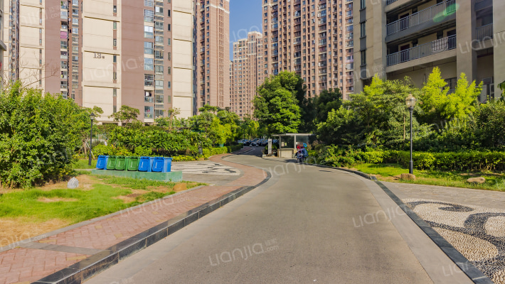 省直秀峰小区外景图