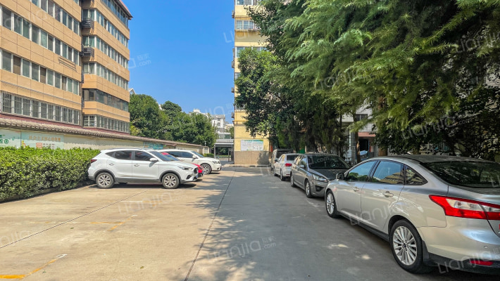 裕华运通小区外景图