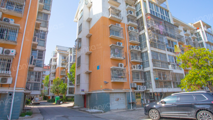 香山名苑外景图