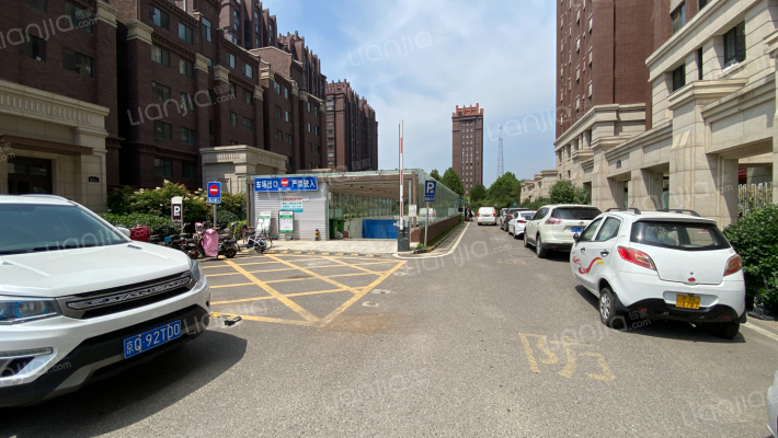 北京城建上河湾北区房价怎么样城建上河湾北区房源户型图小区车位交通