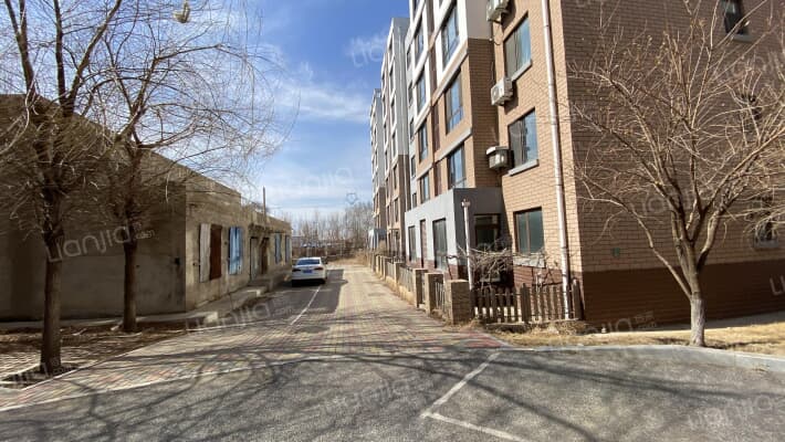 北宇红枫庭院外景图