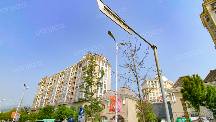 宝龙城市广场外景图