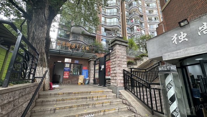 蓝波湾新天卫城蓝景街区外景图