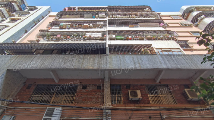 广场路10号外景图