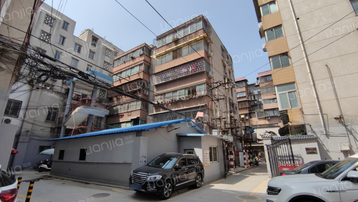 新原商住城外景图