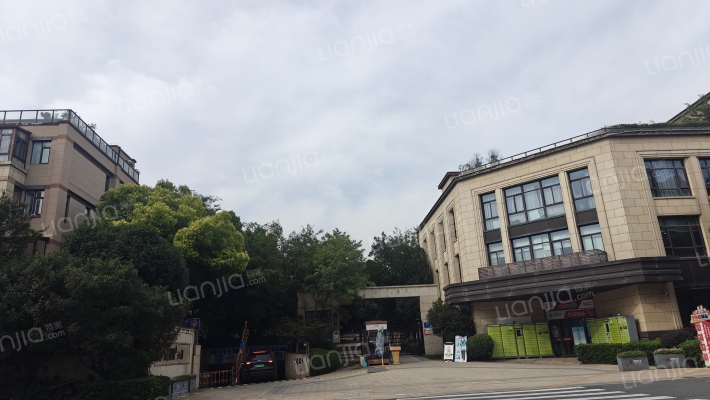 长岛观澜沁园外景图