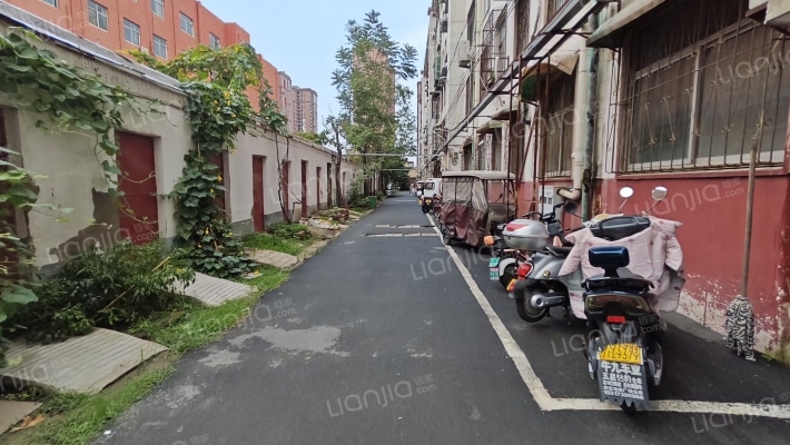 许昌市实验中学家属院外景图