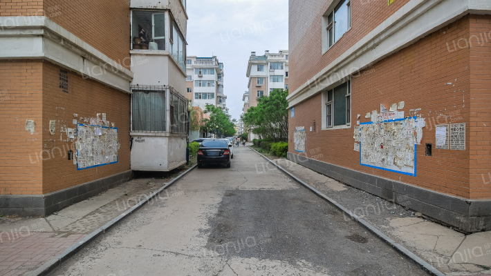 一汽家园B区外景图