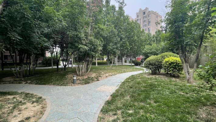 长阳半岛怡和南路10号院外景图