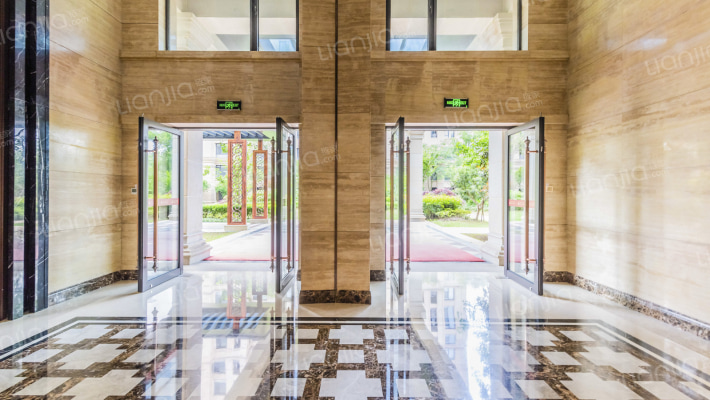 浦发罗兰翡丽外景图