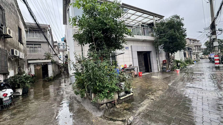 颜港四弄外景图