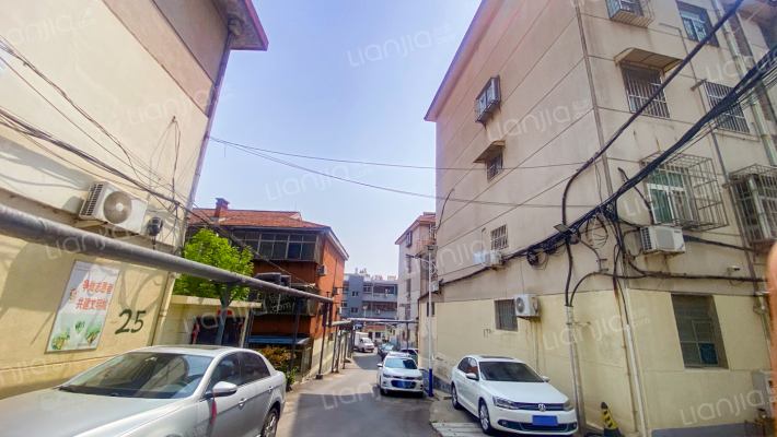 金山小区外景图