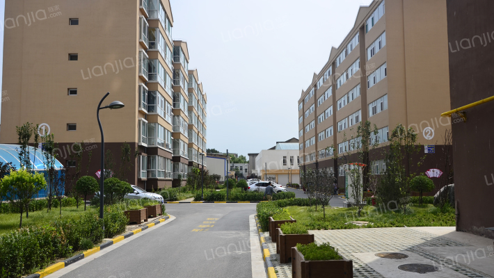 新华凯悦小区外景图