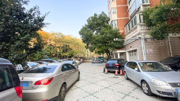 金棕榈公寓外景图