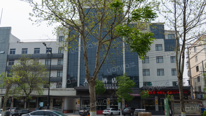 西郊商场1号外景图