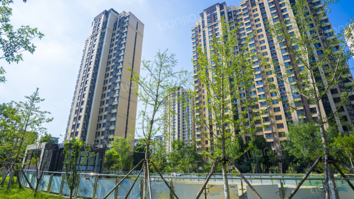 远洋未来城秋颂苑外景图