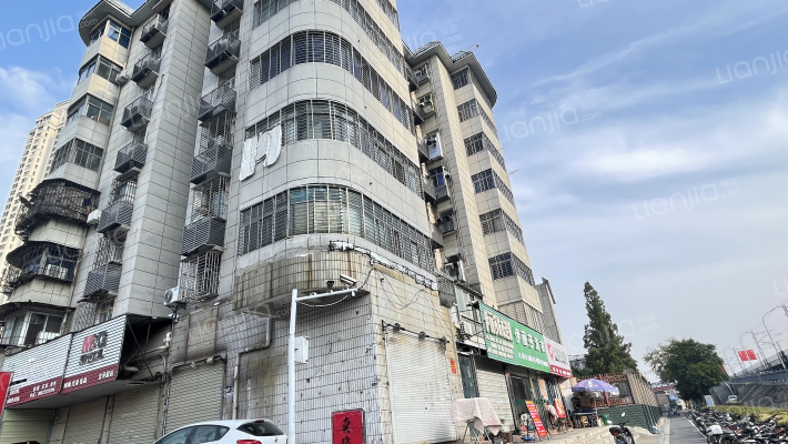 襄阳市第二中学家属院外景图