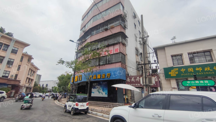 中山南商住楼外景图