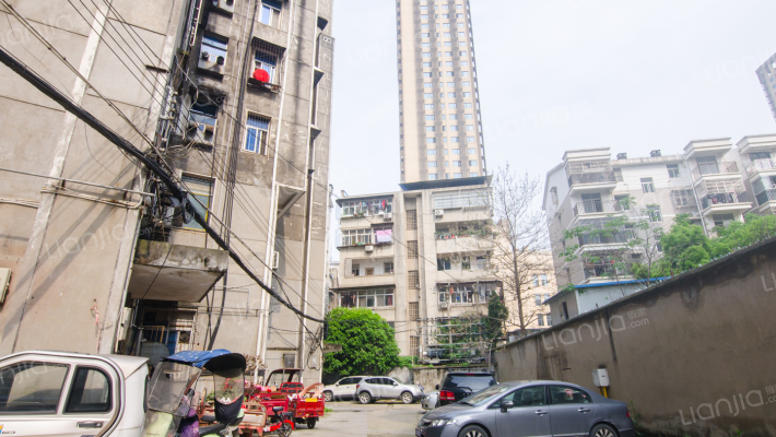 汉阳大街113号外景图