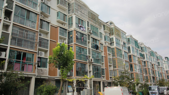 东城佳园外景图