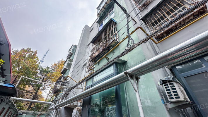 市邮政局家属院外景图