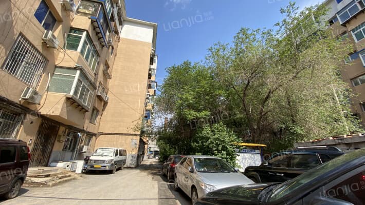 华炉社区外景图