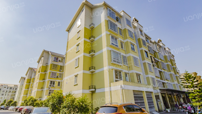 秀园小区外景图