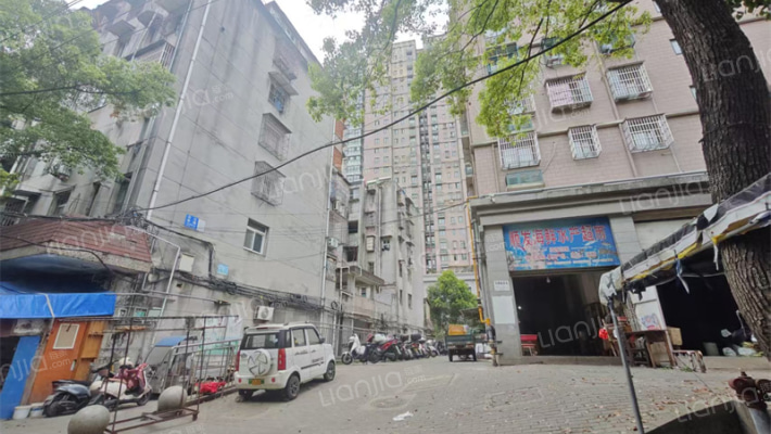 沿江西路96号外景图