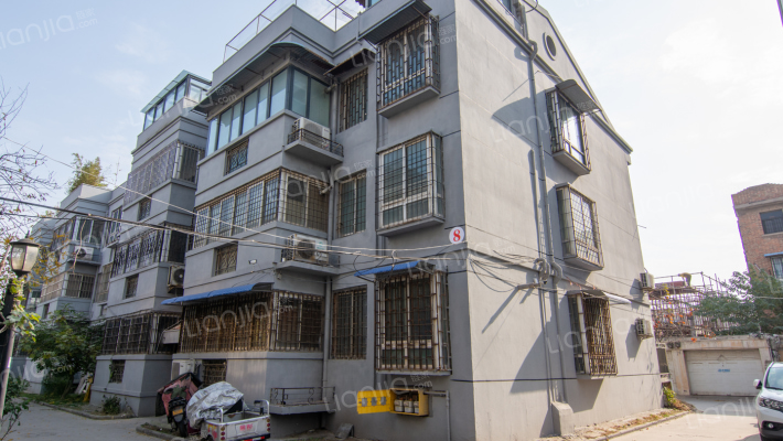 富寓星级花园外景图