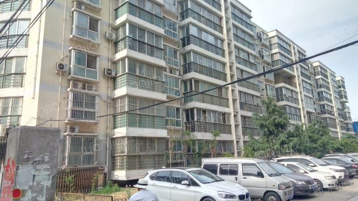 工商局家属院外景图