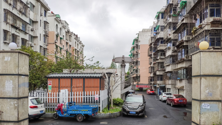 官河路47号外景图