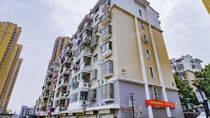 新安江花园外景图